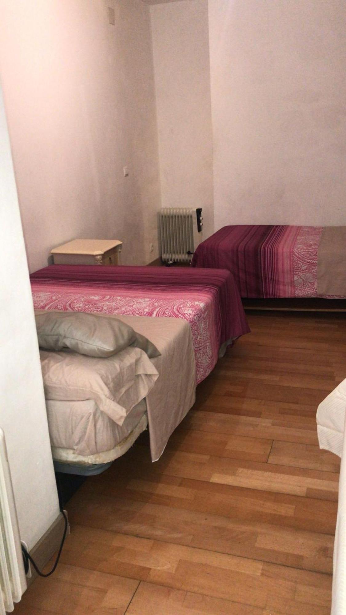 Apartamentos Pandiellos I Madrid Luaran gambar