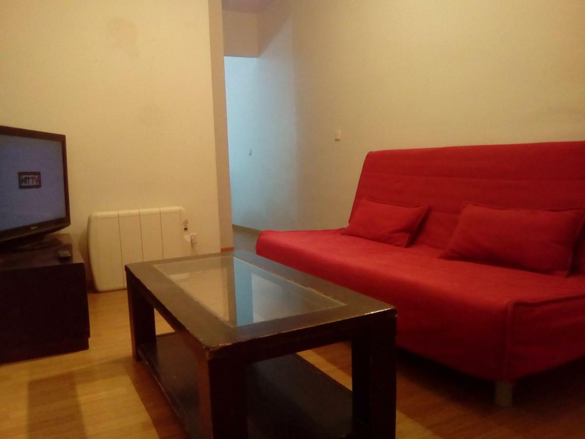 Apartamentos Pandiellos I Madrid Luaran gambar