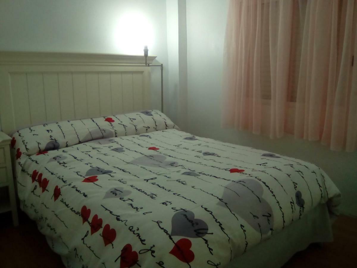 Apartamentos Pandiellos I Madrid Luaran gambar